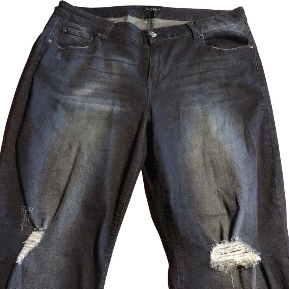 Celebrity Pink Jeans Dark Wash Distressed Ripped‎ Knee Womens Denim SIZE 20